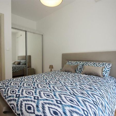Luxury 1 Bedroom Apartment With Cozy Garden D2-2 In Morinj Kotor Exterior foto